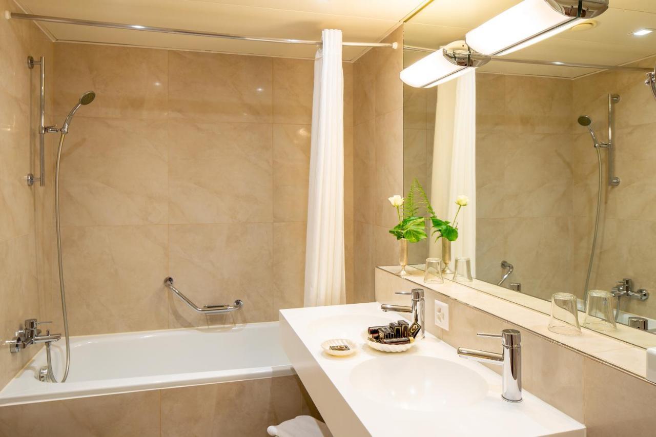 Hotel อัสโกนา ภายนอก รูปภาพ